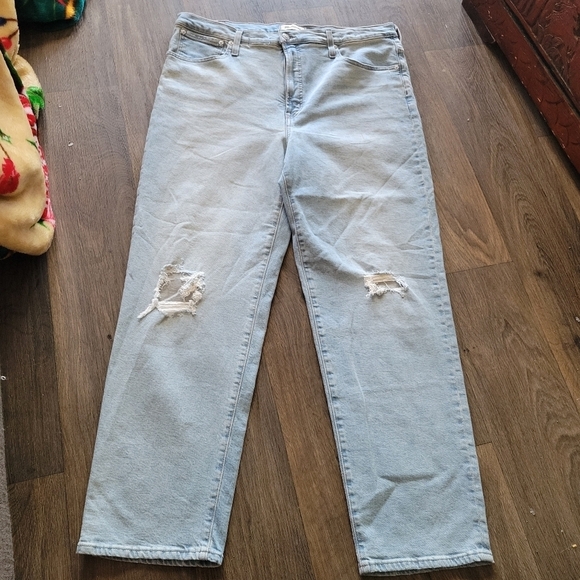 Madewell Denim - Madewell NWT Perfect Vintage Straight Leg Jean's size 33